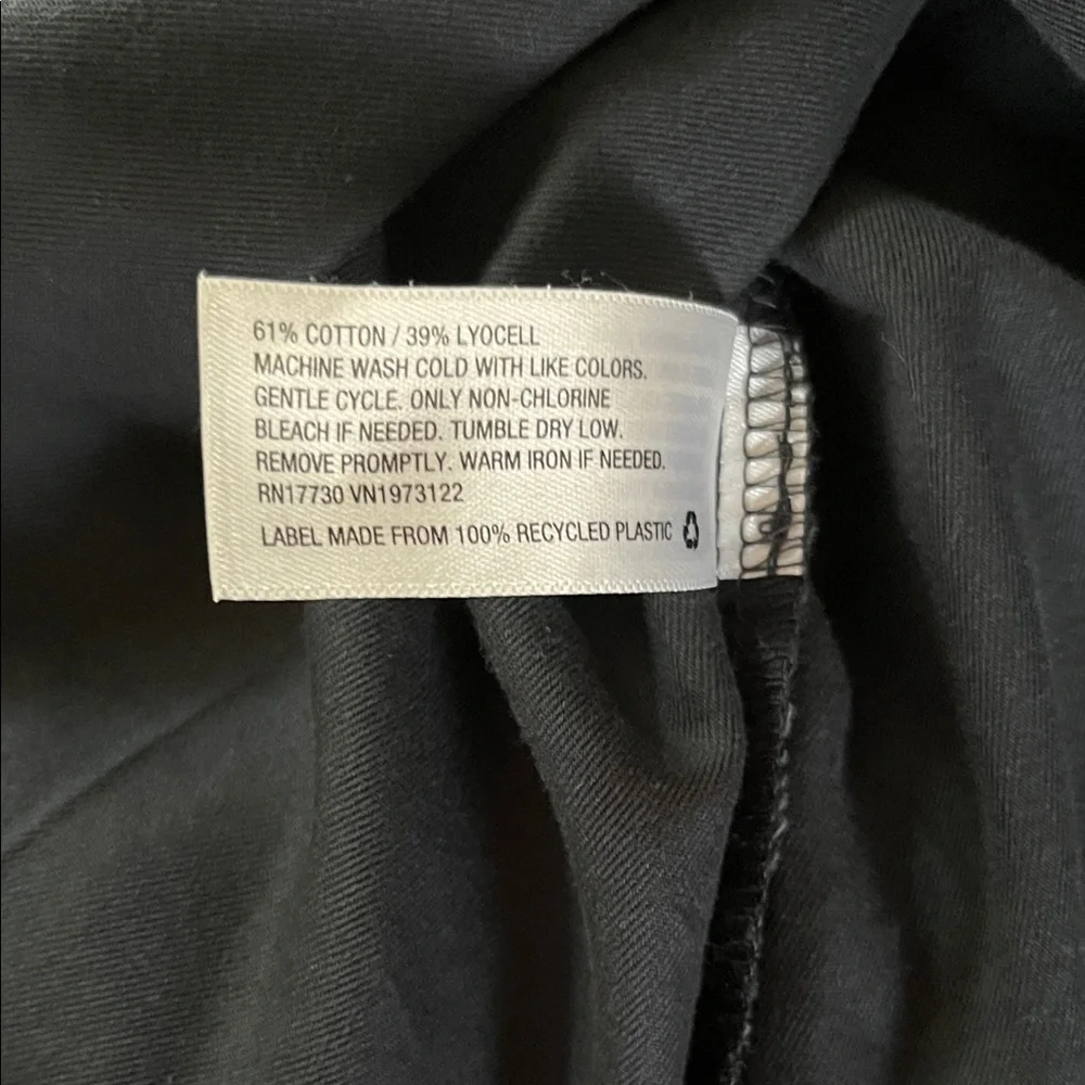 Universal Thread Men's Casual Button Down Shirt - Picture 7 of 7